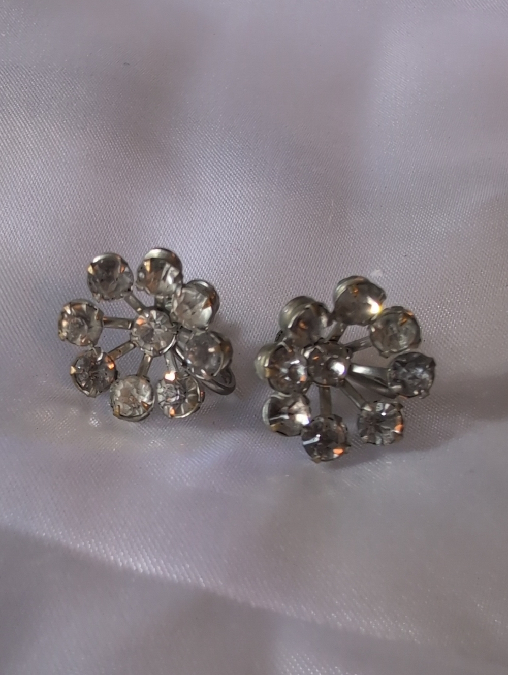 Vintage Silver Tone Clear Rhinestone Pinwheel Starburst Screw Back Earrings